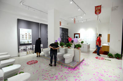 京東家裝全國(guó)首家縣級(jí)示范店落地河南，五金產(chǎn)品零售引領(lǐng)消費(fèi)下沉新趨勢(shì)